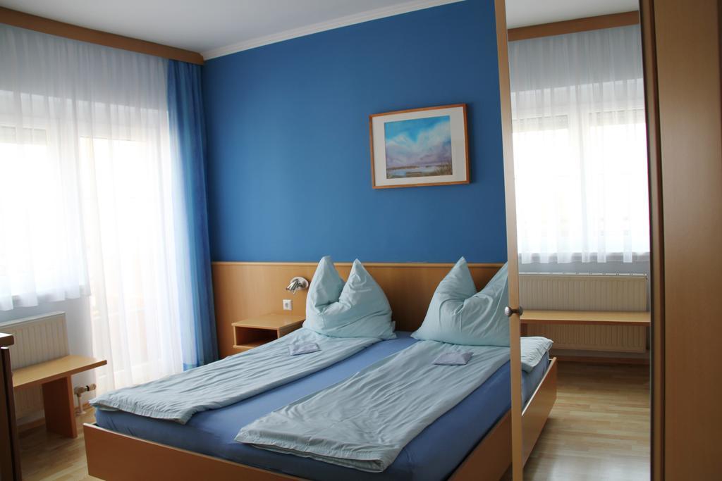 Gaestehaus Lokalaugenschein Podersdorf am See Rom bilde